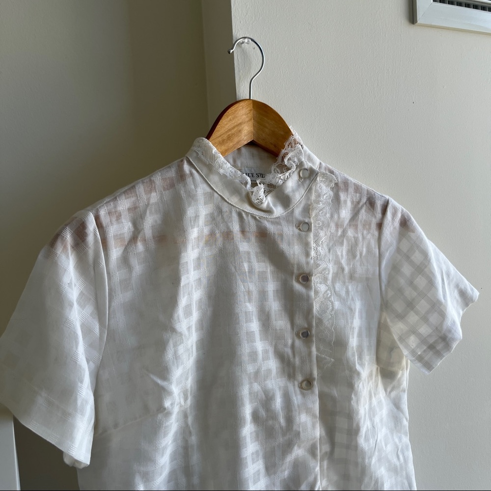 Vintage White Dress Shirt - Picture 3 of 12